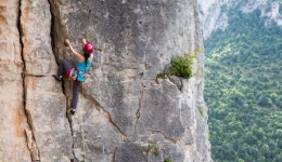 الزامات و روشهای آزمون طناب های دینامیک کوهنوردی
